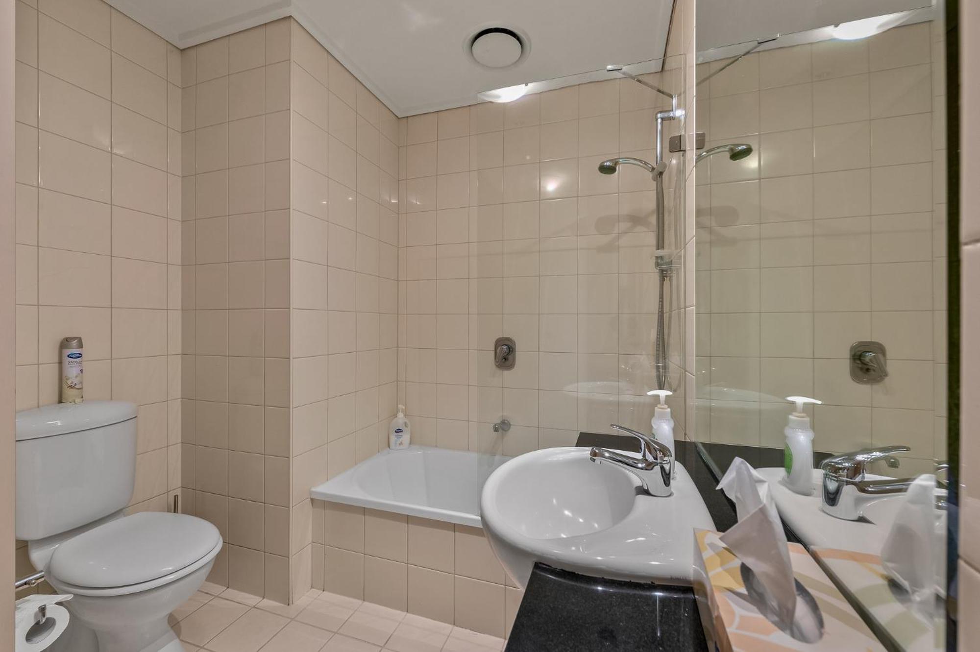 Exclusive Stays - The Centurion Apartment