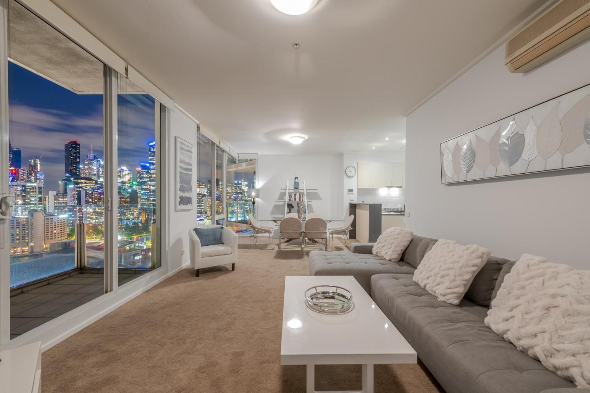 Exclusive Stays - The Centurion Apartment